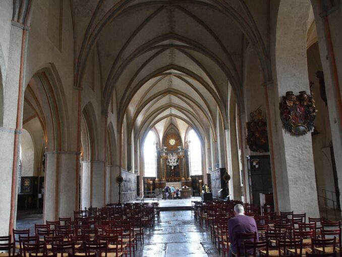 Риддарсхольмсширкан, фото @Richard Mortel/Wikimedia Commons Риддарсхольмсширкан в Стокгольме собиратся посетить не каждый