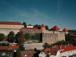 Эгерская крепость, Венгрия