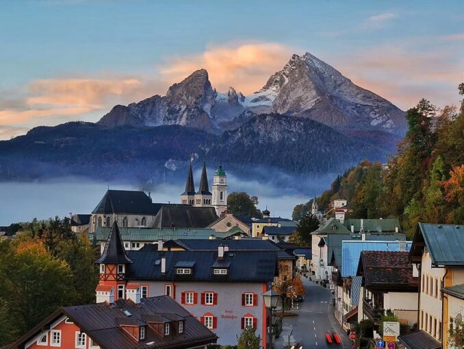 Берхтесгаден, Германия, фото Vined/Pixabay.com Берхтесгаден - путешествие по Германии на автомобиле - отличный способ узнать страну получше