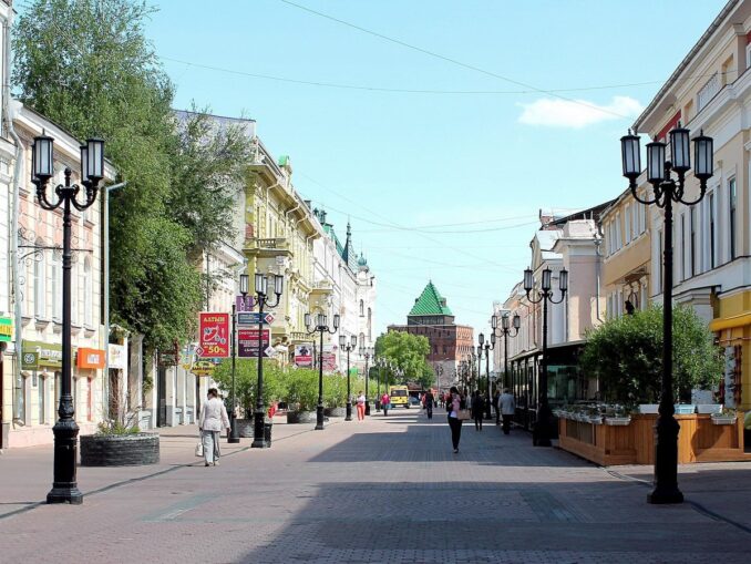 Улица Большая Покровская в Нижнем Новгороде, фото @tortic84/Pixabay.com На Большую Покровскую нужно обязательно сходить в Нижнем Новгороде