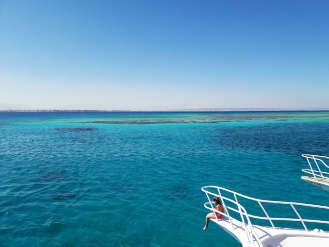 В феврале можно совершить круиз по Красному морю, фото Sabine_999/Pixabay.com Прогулка по Красному морю - даже и зимой в Египте есть, чем заняться