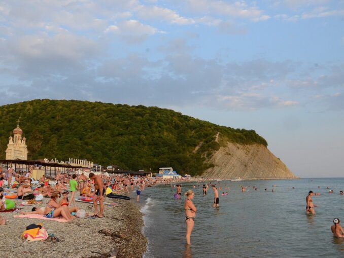 Архипо-Осиповка, фото @Andrew Butko/Wikimedia Commons Архипо-Осиповка - неплохое место для семейного отдыха в Краснодарском крае