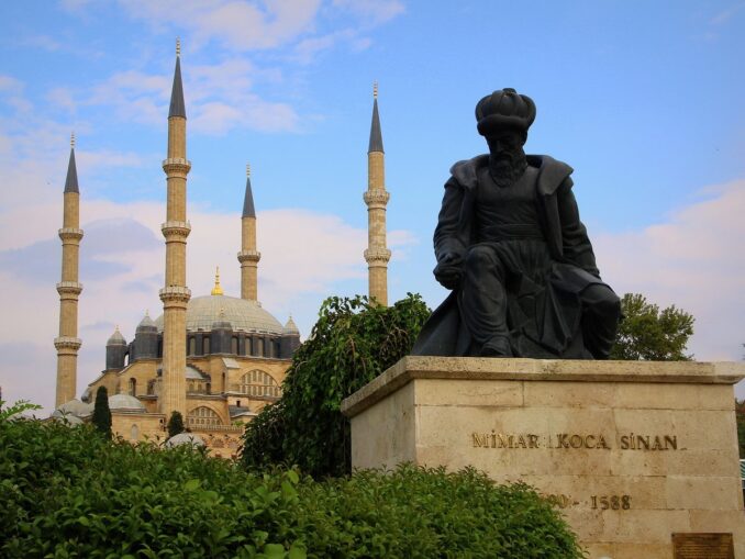 Вид на мечеть Селимие в Эдирне, фото @Tevfik Teker/Wikimedia Commons До Эдирне из Стамбула можно доехать за 2 часа