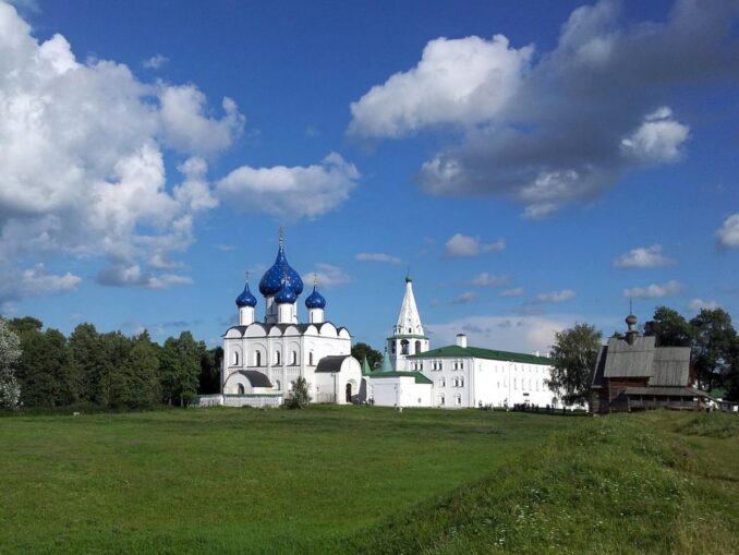Суздаль - один из "главных" городов Золотого кольца, фото @jia3ep/Pixabay.com Суздаль в Золотом кольце России нужно посетить обязательно