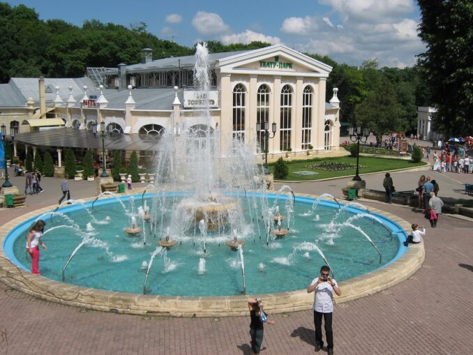 Из Пятигорска легко можно поехать на день в Ессентуки