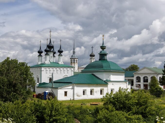 Александровский монастырь, Суздаль, фото @neon580-6815053/Pixabay.com Александровский монастырь в Суздале