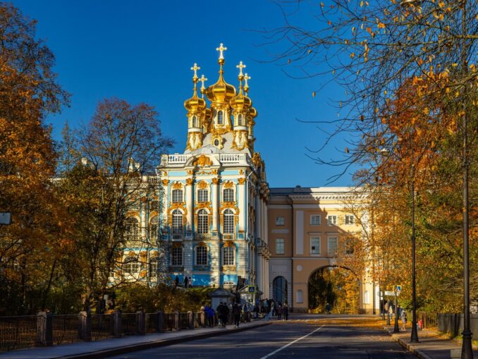 Большой Екатерининский дворец в Пушкине, фото disk.yandex.ru/d/g991vRTU3uvmOA Как не посмотреть в Питере Большой Екатерининский дворец в Царском Селе?