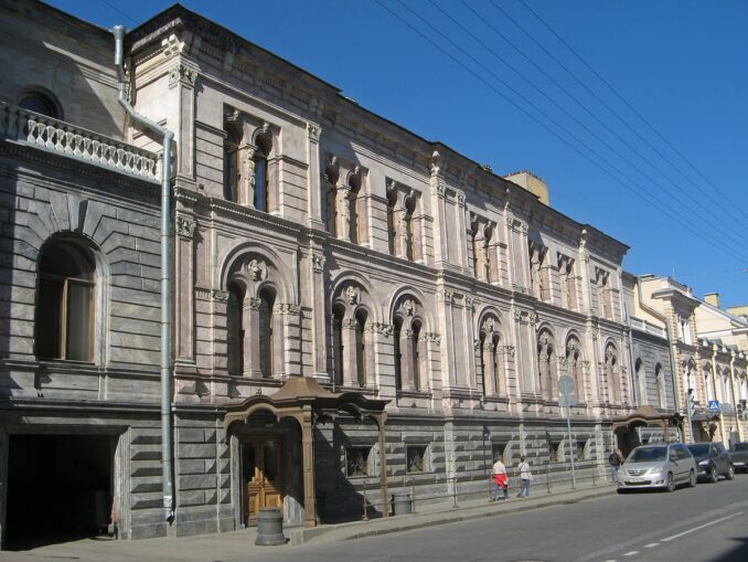 Малый Мраморный дворец в Санкт-Петербурге, фото @Екатерина Борисова/Wikimedia Commons Малый Мраморный дворец в Санкт-Петербурге