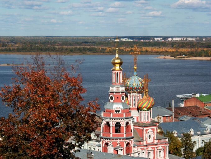 Нижний Новгород, фото @Daria/Wikimedia Commons/CC BY 3.0 Нижний Новгород в октябре