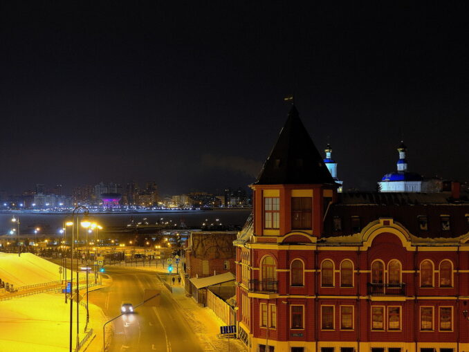 Ночная Казань, фото @Vyacheslav Buharov/Wikimedia Commons Температура воздуха в Казани в Новый год может опускаться до -25 градусов Цельсия