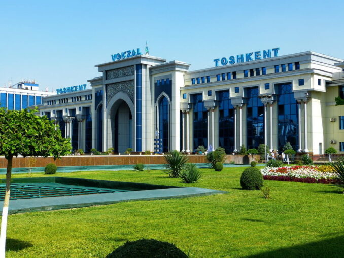 Стоит ли ехать на экскурсии в Ташкент в мае?